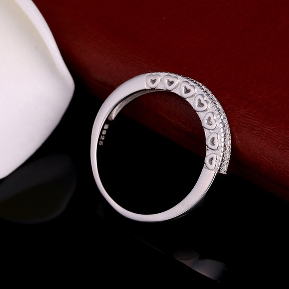 ADORABLE MADELINE - Picture 2 of 6